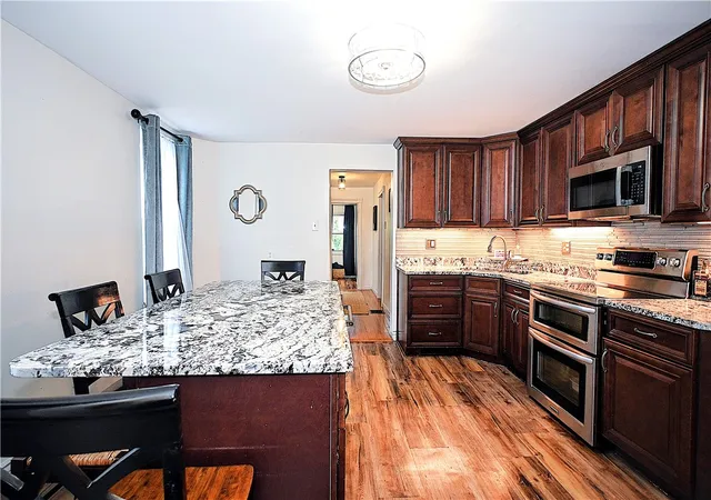 Photo 3 of Single family home for sale at 328 Bridge St, Hunker, PA 15639 | MLS# 1768524 | Listing updated on 2026-09-15