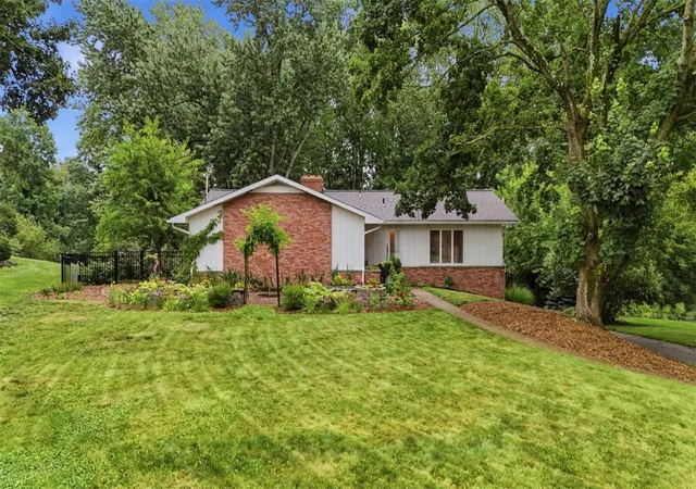 Photo 1 of Sale Pending at 1538 King Charles Dr, Franklin Park, PA 15237 | MLS# 1768161 | Listing updated on 2026-08-10