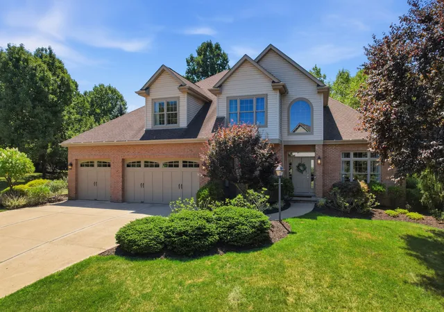 Photo 2 of Single family home for sale at 201 Crawford Ct, Pine Twp, PA 16046 | MLS# 1768583 | Listing updated on 2026-08-06