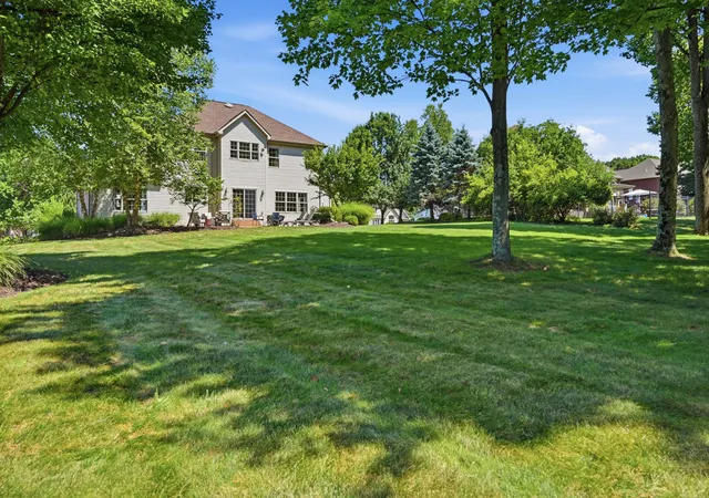 Photo 3 of Single family home for sale at 201 Crawford Ct, Pine Twp, PA 16046 | MLS# 1768583 | Listing updated on 2026-08-06