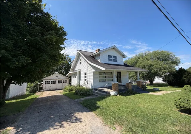 Photo 2 of Single family home for sale at 1022 Mapletown Rd, Greensboro, PA 15338 | MLS# 1768591 | Listing updated on 2026-09-25