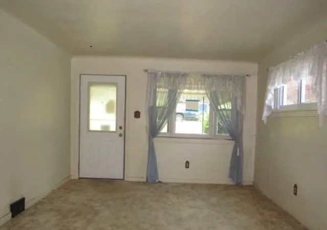 Photo 3 of Single family home for sale at 2345 Locust St, South Greensburg Boro, PA 15601 | MLS# 1768655 | Listing updated on 2026-08-06