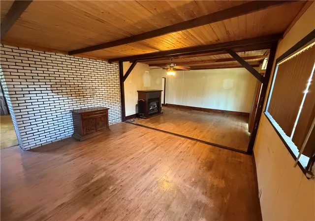 Photo 4 of Single family home for sale at 401 2nd Street, East Bethlehem, PA 15368 | MLS# 1768486 | Listing updated on 2026-08-28