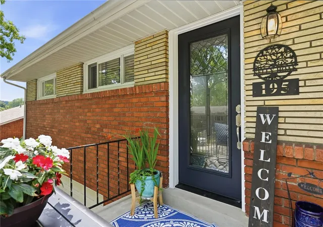 Photo 4 of Single family home for sale at 195 Peach Dr, Whitehall, PA 15236 | MLS# 1768523 | Listing updated on 2026-09-27