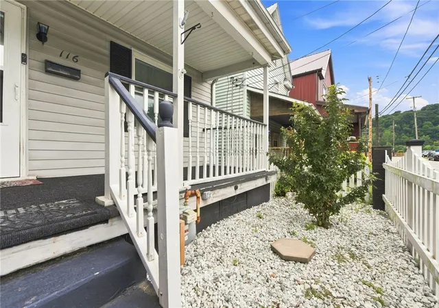 Photo 2 of Single family home for sale at 116 Morgan St, Brackenridge, PA 15014 | MLS# 1768663 | Listing updated on 2026-08-06