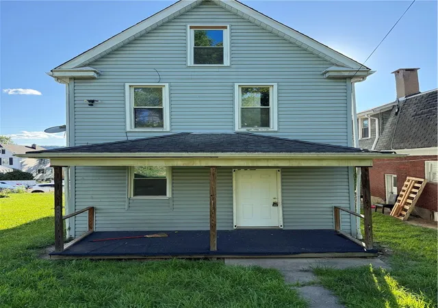 Photo 1 of Single family home for sale at 1218 Woodmont Ave, New Kensington, PA 15068 | MLS# 1768639 | Listing updated on 2026-08-06