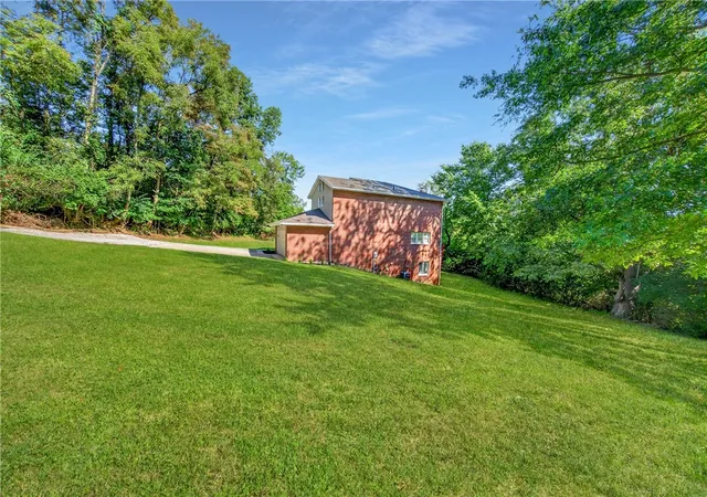 Photo 2 of Single family home for sale at 540 Lisa Dr, West Mifflin, PA 15122 | MLS# 1768661 | Listing updated on 2026-08-12