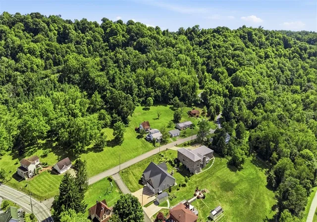Photo 50 of Single family home for sale at 10 Walker St, Collier Twp, PA 15071 | MLS# 1768608 | Listing updated on 2026-08-27