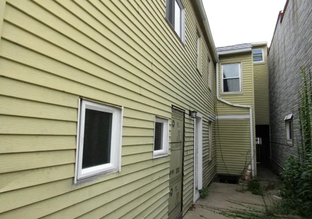 Photo 3 of Townhouse for sale at 114 S 16th Street, South Side, PA 15203 | MLS# 1768642 | Listing updated on 2026-08-07