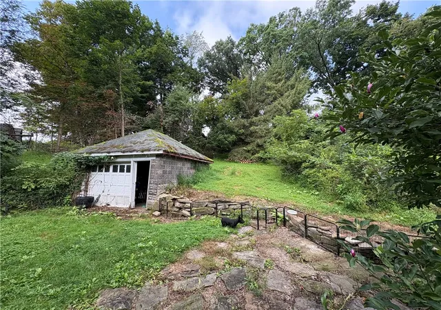 Photo 28 of Sale Pending at 1503 Clinton Rd, Shaler, PA 15116 | MLS# 1768726 | Listing updated on 2026-08-27