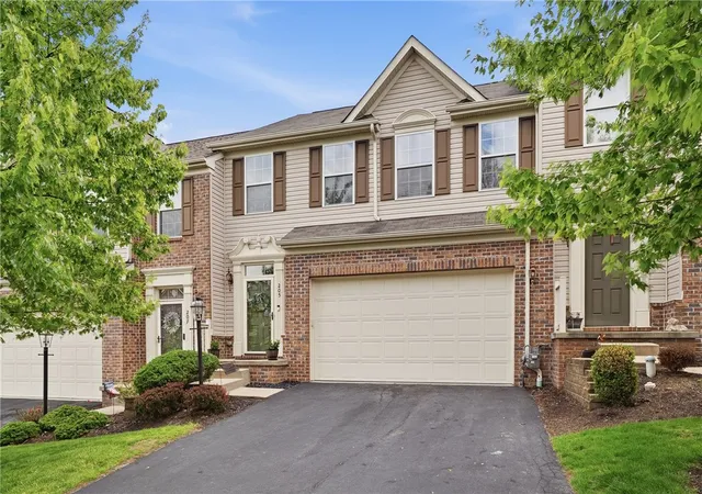Photo 2 of Townhouse for sale at 205 Broadstone Dr, Adams Twp, PA 16046 | MLS# 1768754 | Listing updated on 2026-08-27