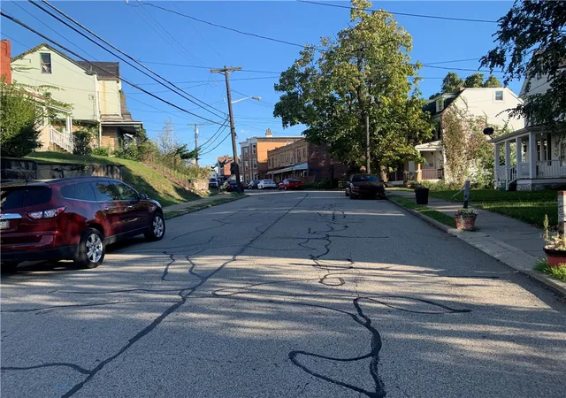 Photo 2 of Multi family home for sale at 725 Clarissa St, Hill District, PA 15219 | MLS# 1768859 | Listing updated on 2026-08-07