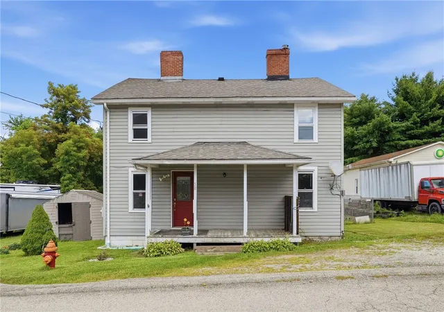 Photo 1 of Single family home for sale at 50 Cloverdale St, Hempfield Twp, PA 15619 | MLS# 1768872 | Listing updated on 2026-08-07