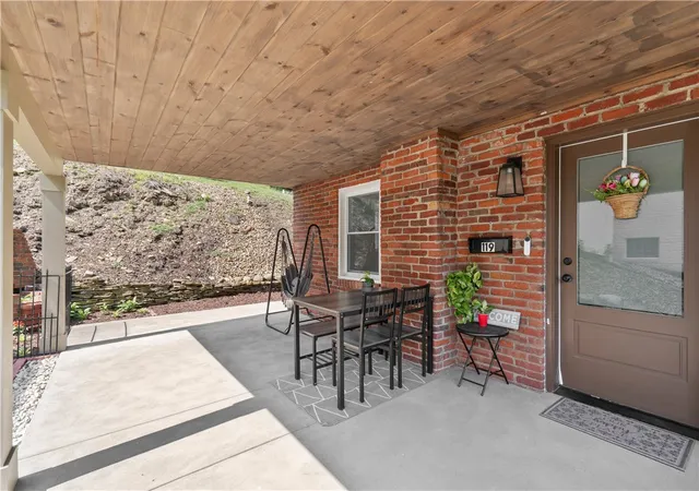 Photo 3 of Single family home for sale at 119 Columbia Dr, Pleasant Hills, PA 15236 | MLS# 1768806 | Listing updated on 2026-09-26