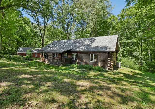 Photo 3 of Single family home for sale at 168 Airlane Dr, Hanover Twp, PA 15050 | MLS# 1768945 | Listing updated on 2026-08-20