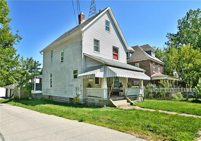 Photo 3 of Single family home for sale at 653 S State Line Rd, Sharon, PA 16146 | MLS# 1768946 | Listing updated on 2026-08-08