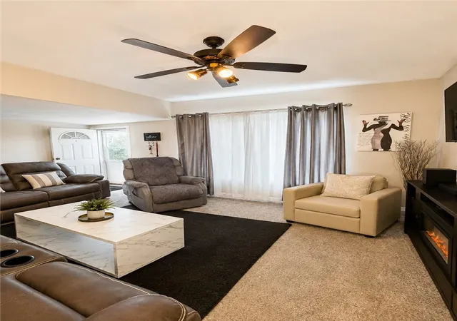 Photo 3 of Sale Pending at 11 S 14th Street, Jeannette, PA 15644 | MLS# 1768951 | Listing updated on 2026-08-08