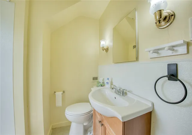 Photo 40 of Sale Pending at 145 Marshall Cir, Pleasant Hills, PA 15236 | MLS# 1768949 | Listing updated on 2026-08-24
