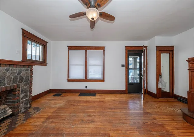 Photo 3 of Single family home for sale at 1332 Atlantic Ave, Monaca, PA 15061 | MLS# 1766493 | Listing updated on 2026-08-24