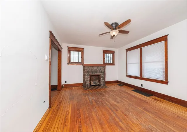 Photo 4 of Single family home for sale at 1332 Atlantic Ave, Monaca, PA 15061 | MLS# 1766493 | Listing updated on 2026-08-24