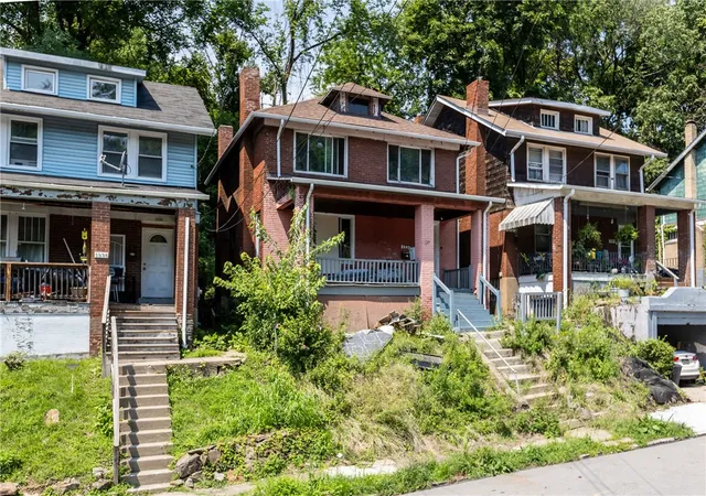 Photo 1 of Single family home for sale at 1337 Franklin Ave, Wilkinsburg, PA 15221 | MLS# 1768974 | Listing updated on 2026-08-13