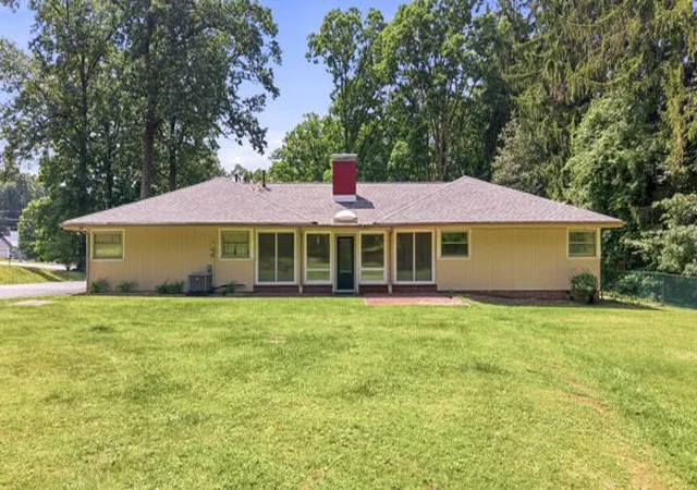 Photo 2 of Sale Pending at 215 E Maitland Ln, Neshannock Twp, PA 16105 | MLS# 1768749 | Listing updated on 2026-08-12