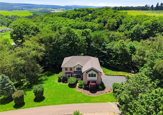 Photo 2 of Single family home for sale at 1004 Broderick St, Berlin, PA 15530 | MLS# 1769025 | Listing updated on 2026-08-09