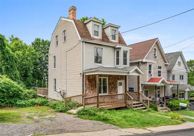 Photo 1 of Single family home for sale at 804 Dubois St, Crafton Heights, PA 15204 | MLS# 1767139 | Listing updated on 2026-08-27
