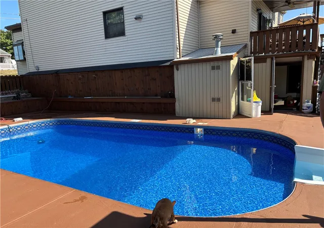 Photo 4 of Single family home for sale at 1659 Steuben St, Crafton Heights, PA 15205 | MLS# 1768743 | Listing updated on 2026-08-27