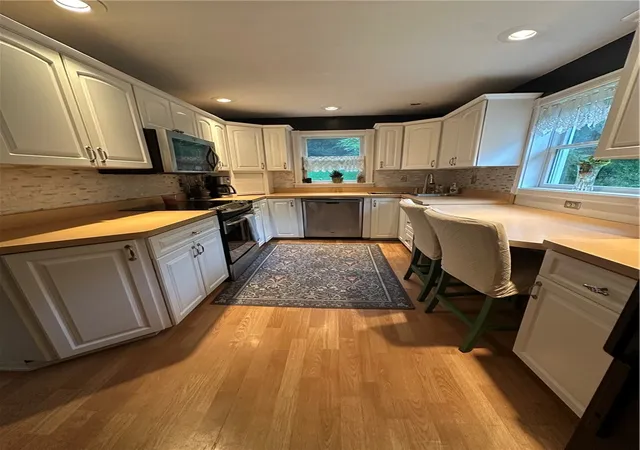 Photo 5 of Single family home for sale at 144 Calvert Ln, Wayne Twp, PA 16101 | MLS# 1769098 | Listing updated on 2026-08-21