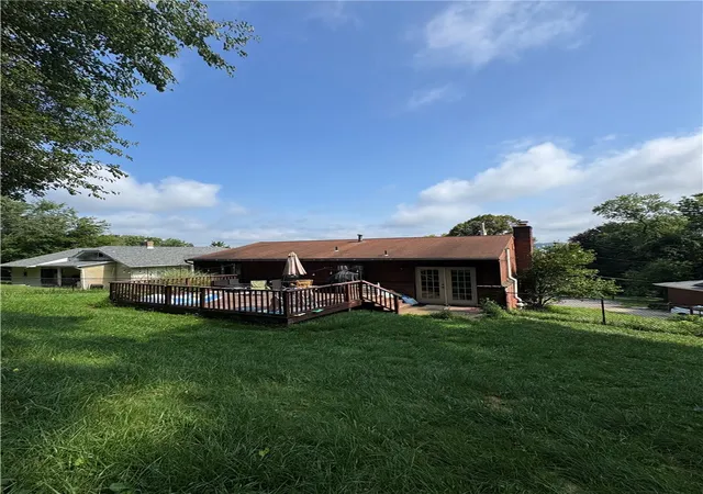 Photo 17 of Single family home for sale at 1 Fawcett Cir, Coraopolis, PA 15108 | MLS# 1769105 | Listing updated on 2026-08-20