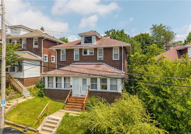 Photo 1 of Single family home for sale at 553 Clemesha Ave, Brookline, PA 15226 | MLS# 1769167 | Listing updated on 2026-08-13