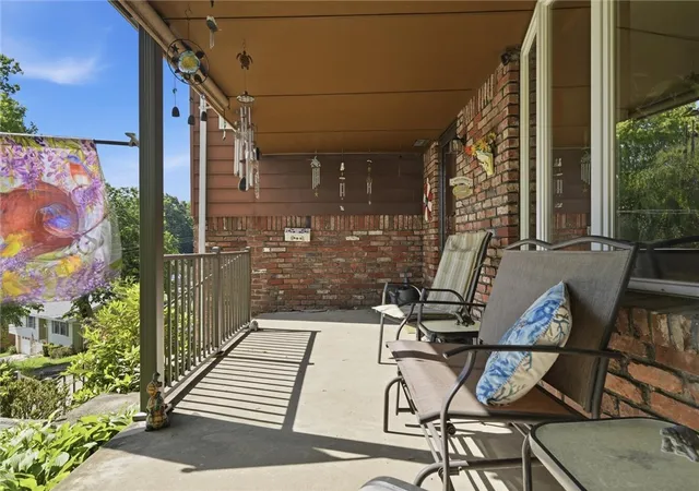 Photo 2 of Single family home for sale at 107 Jeanine Ct, Trafford, PA 15085 | MLS# 1769110 | Listing updated on 2026-08-16