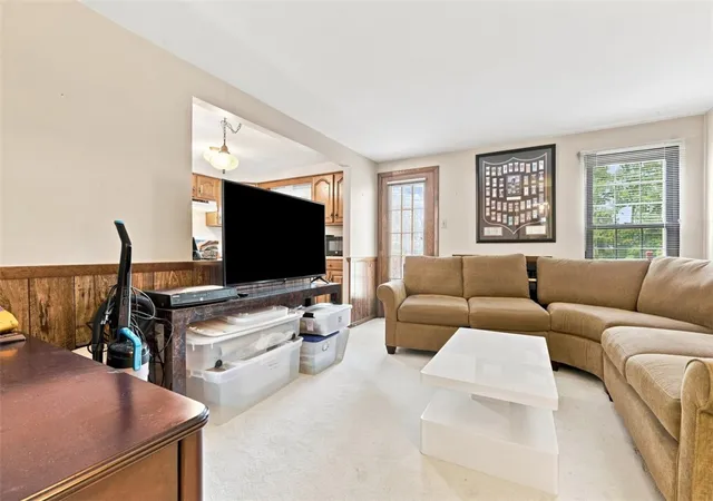 Photo 4 of Sale Pending at 158 Heather Dr, Monroeville, PA 15146 | MLS# 1768462 | Listing updated on 2026-08-14