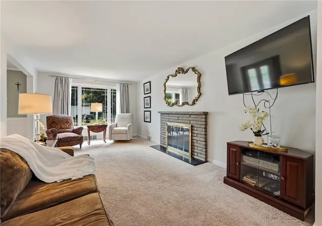 Photo 4 of Single family home for sale at 2722 Espy Ave, Dormont, PA 15216 | MLS# 1769238 | Listing updated on 2026-08-19