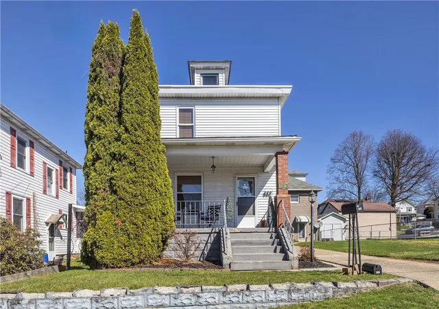 Photo 3 of Multi family home for sale at 804 George, Scottdale, PA 15683 | MLS# 1769028 | Listing updated on 2026-08-26