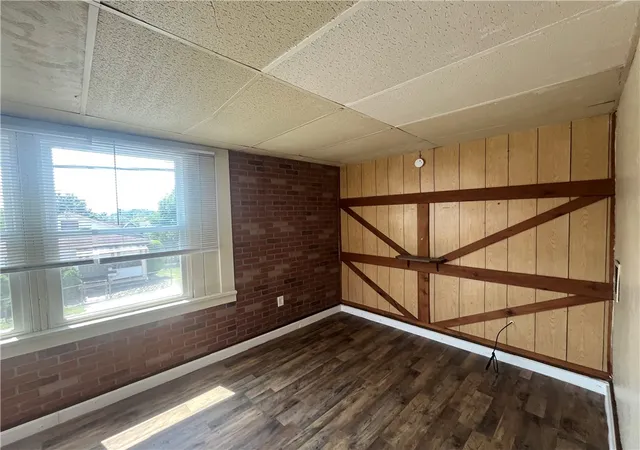 Photo 3 of Single family home for sale at 437 Desota St, East Mc Keesport, PA 15035 | MLS# 1769270 | Listing updated on 2026-08-11