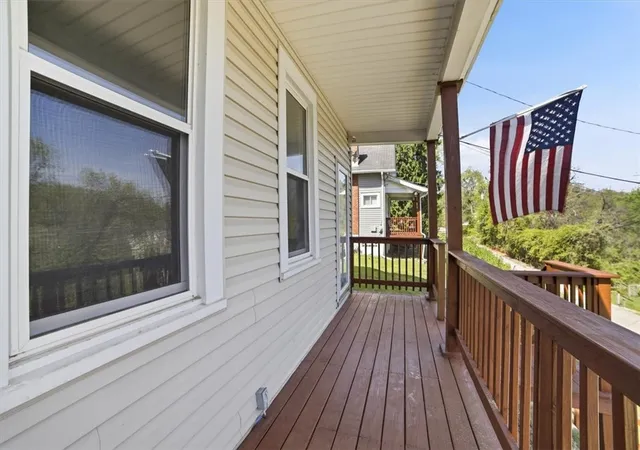 Photo 2 of Single family home for sale at 1237 Ledgedale St, Banksville/westwood, PA 15205 | MLS# 1769239 | Listing updated on 2026-08-28