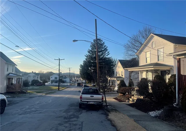 Photo 2 of Single family home for sale at 339 Maple Ave, Blairsville Area, PA 15717 | MLS# 1769299 | Listing updated on 2026-08-27