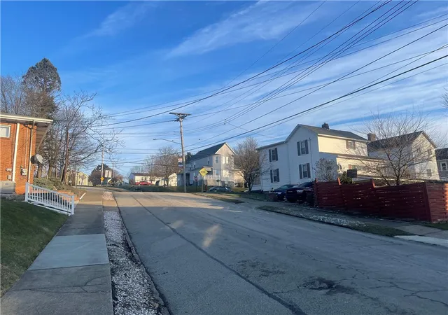 Photo 3 of Single family home for sale at 339 Maple Ave, Blairsville Area, PA 15717 | MLS# 1769299 | Listing updated on 2026-08-27