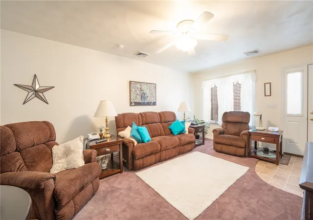Photo 4 of Sale Pending at 756 Everview Ln, Derry Twp, PA 15627 | MLS# 1769143 | Listing updated on 2026-08-14