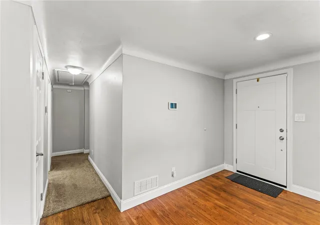 Photo 4 of Single family home for sale at 1962 Homestead Duquesne Rd, West Mifflin, PA 15122 | MLS# 1769097 | Listing updated on 2026-09-29