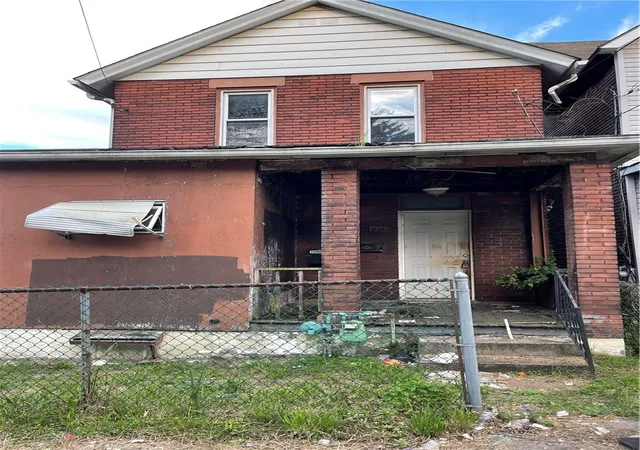 Single family home for sale at 805 Oak St, Duquesne, PA 15110 | MLS# 1769045