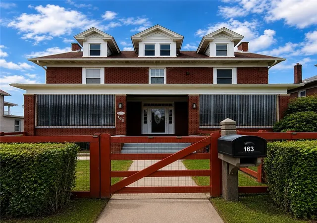 Photo 3 of Single family home for sale at 163 Ingram Ave, Ingram, PA 15205 | MLS# 1769307 | Listing updated on 2026-08-18