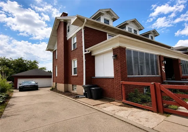 Photo 4 of Single family home for sale at 163 Ingram Ave, Ingram, PA 15205 | MLS# 1769307 | Listing updated on 2026-08-18