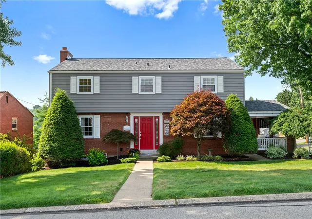 Photo 1 of Single family home for sale at 1271 Cardinal Dr, Scott Twp, PA 15243 | MLS# 1769205 | Listing updated on 2026-08-13