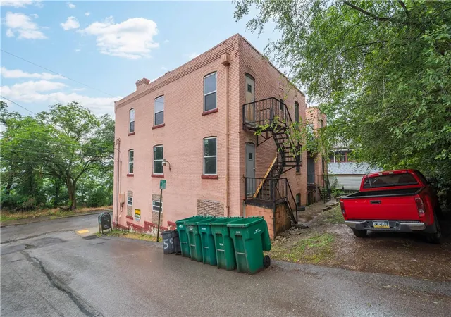 Photo 3 of Multi family home for sale at 67-69 Lawn St, Oakland, PA 15213 | MLS# 1769350 | Listing updated on 2026-08-11