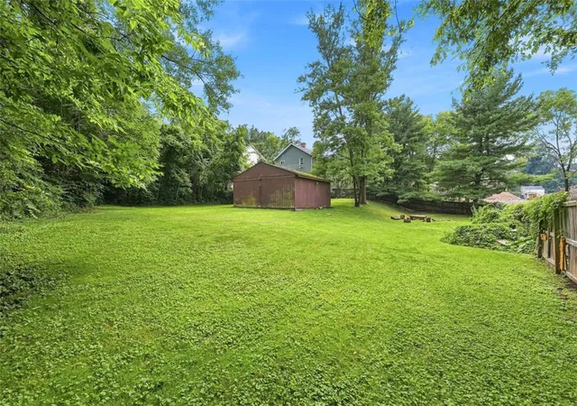 Photo 3 of Sale Pending at 1221 Oakleaf Dr, Lincoln Place, PA 15207 | MLS# 1769094 | Listing updated on 2026-08-25