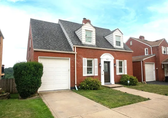 Photo 2 of Sale Pending at 1422 Milan Ave, Brookline, PA 15226 | MLS# 1769413 | Listing updated on 2026-08-25