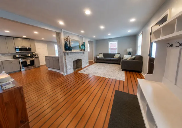 Photo 3 of Sale Pending at 1422 Milan Ave, Brookline, PA 15226 | MLS# 1769413 | Listing updated on 2026-08-25